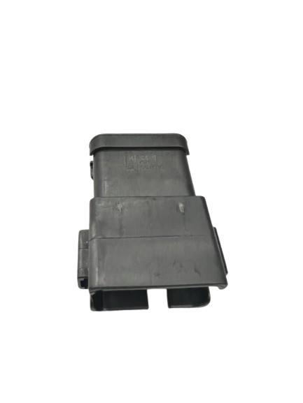 TE CONNECTIVITY DT04-12PR-P021