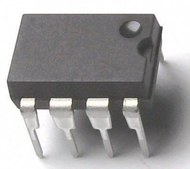 POWER INTEGRATIONS TOP223PN