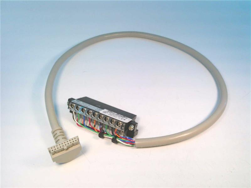 ALLEN BRADLEY 1492-CAB005M69