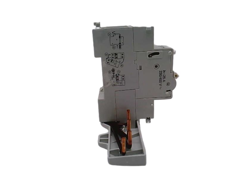 21718 by SCHNEIDER ELECTRIC