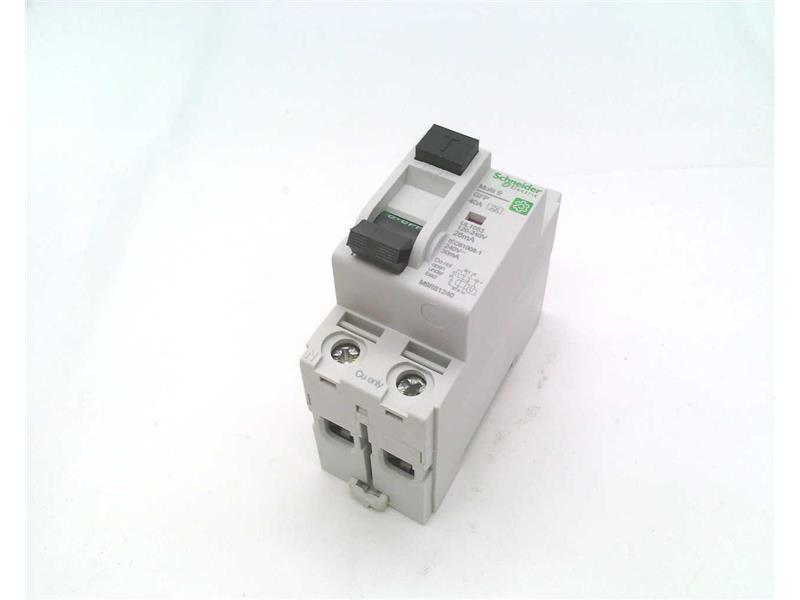 SCHNEIDER ELECTRIC M9R81240