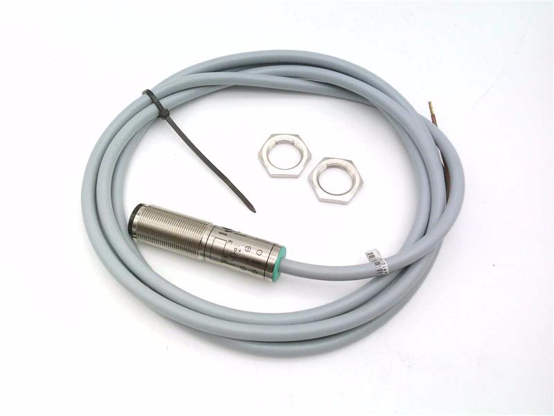 PEPPERL & FUCHS OBT200-18GM70-E4