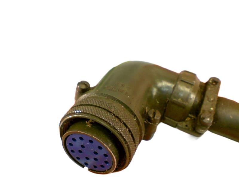 AMPHENOL MS3108B20-20S