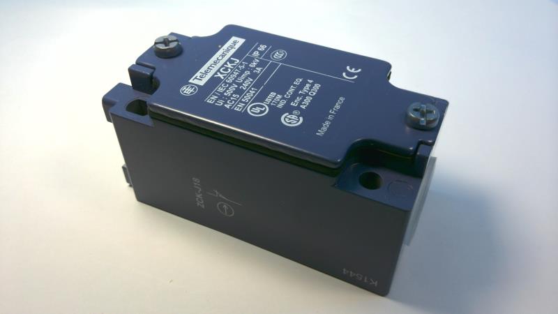 TELEMECANIQUE SENSORS ZCKJ18