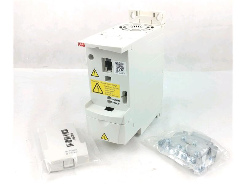 ASEA BROWN BOVERI ACS320-03U-07A4-2