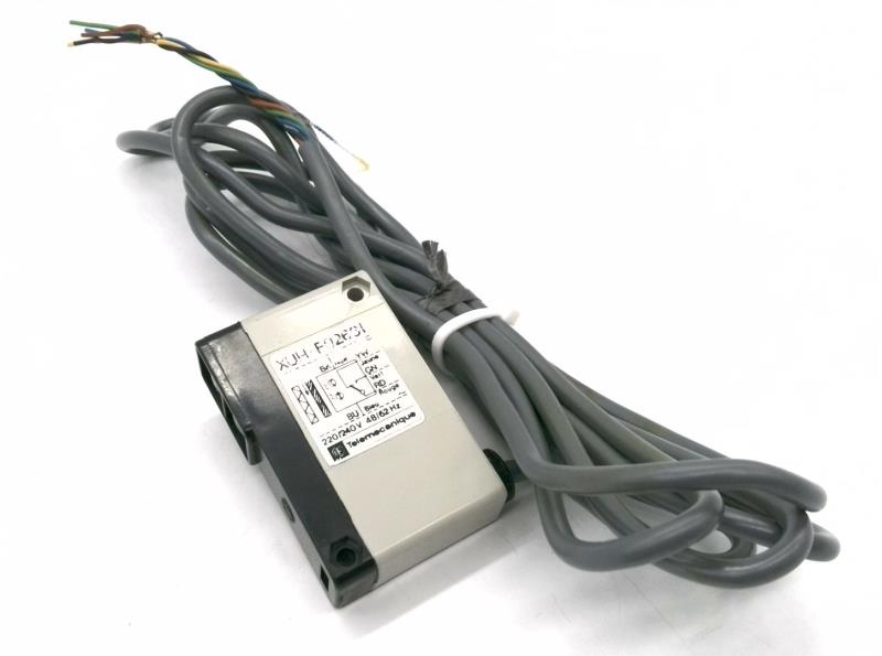 SCHNEIDER ELECTRIC XUHF02631