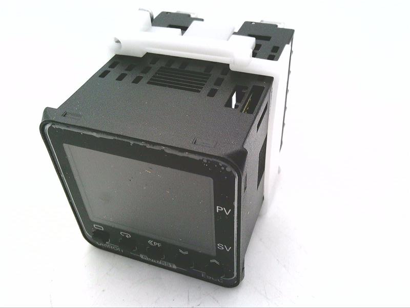 E5CC-TQX3A5M-000 by OMRON