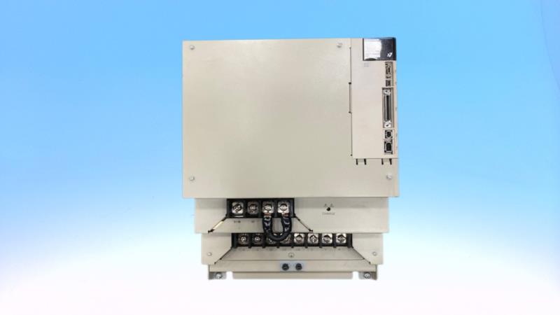 YASKAWA ELECTRIC SGD7S-590A00B202