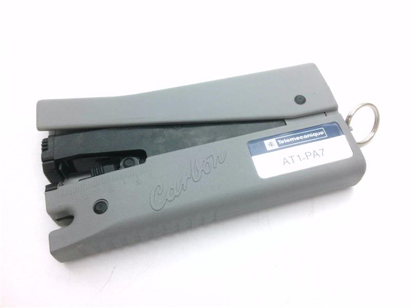 SCHNEIDER ELECTRIC AT1PA7