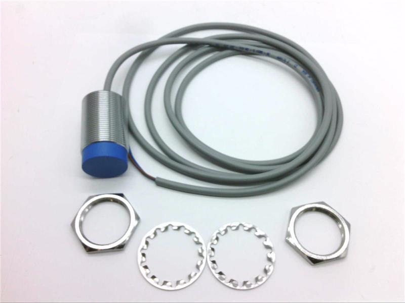 CONTRINEX DW-AD-618-M30