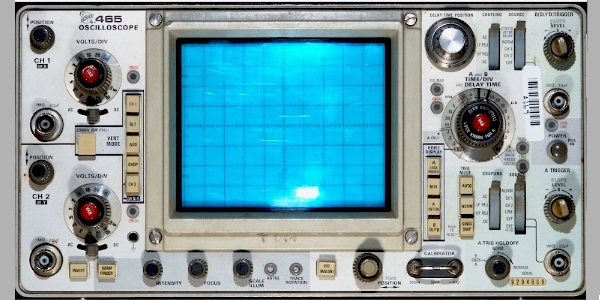465 by TEKTRONIX