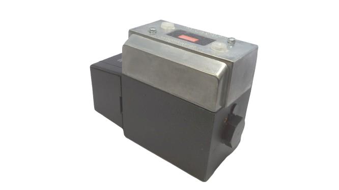 EATON CORPORATION DG4V4-01-2A-M-WL-B5-10