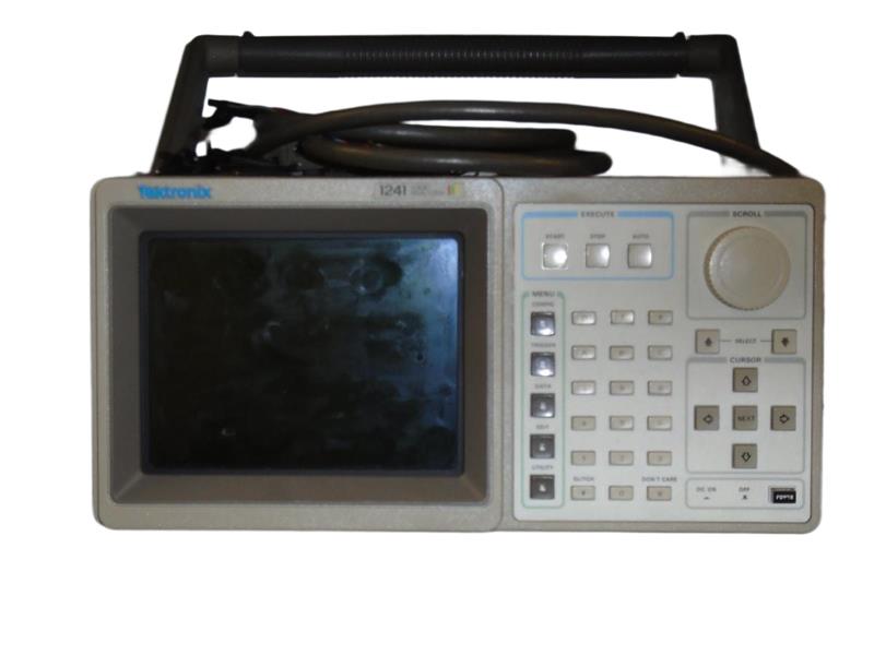 1241 by TEKTRONIX