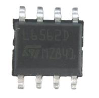 ST MICRO L6562D