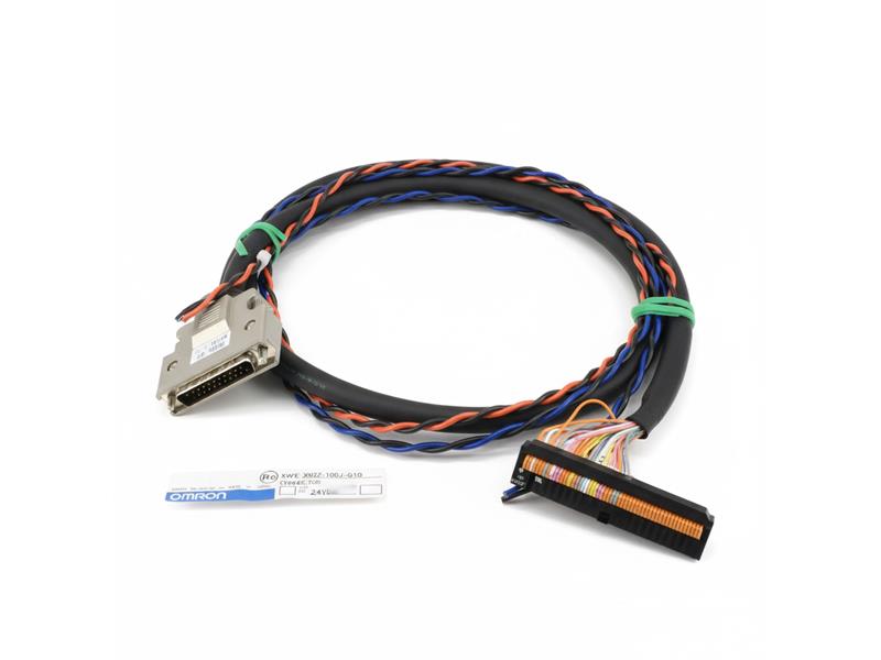 OMRON XW2Z-100J-G10