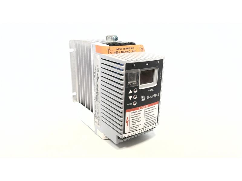 SCHNEIDER ELECTRIC VSD07U41N40