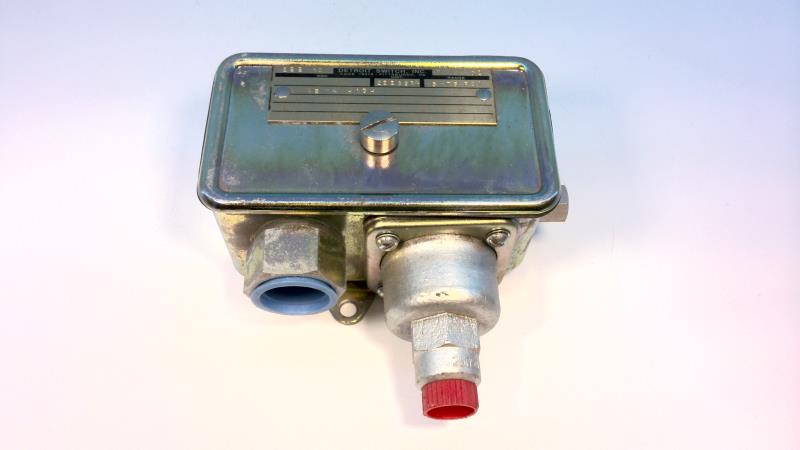 22210NB7-2221064 by DETROIT SWITCH