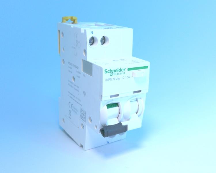 SCHNEIDER ELECTRIC A9D31610