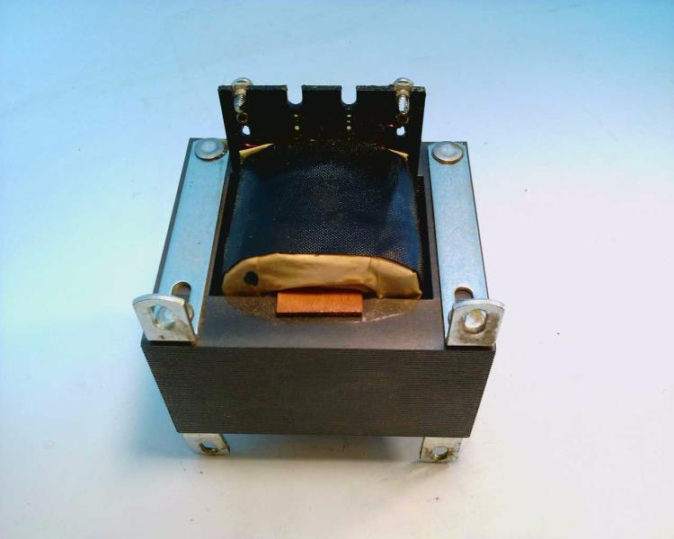 SCHNEIDER ELECTRIC 9070EO3D13