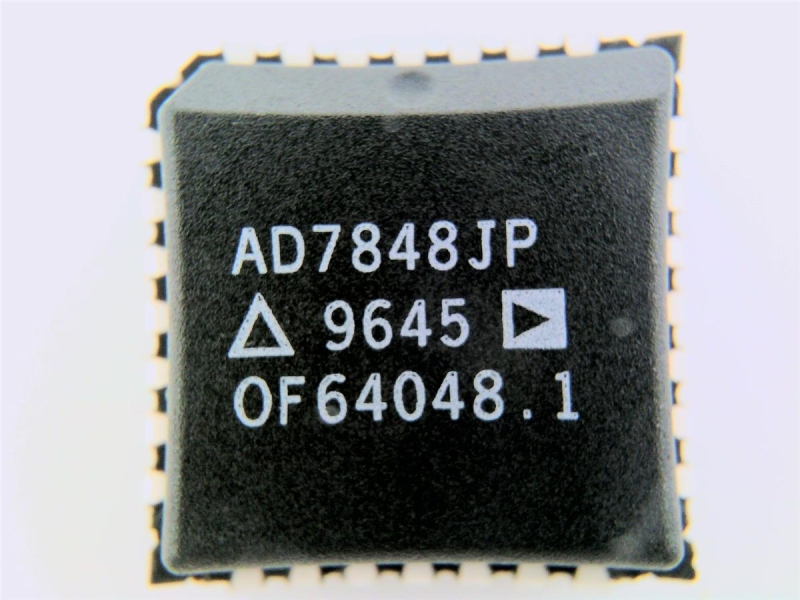 ANALOG DEVICES AD7848JP