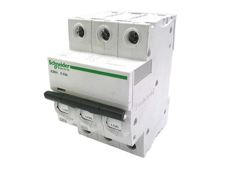 SCHNEIDER ELECTRIC A9F55363