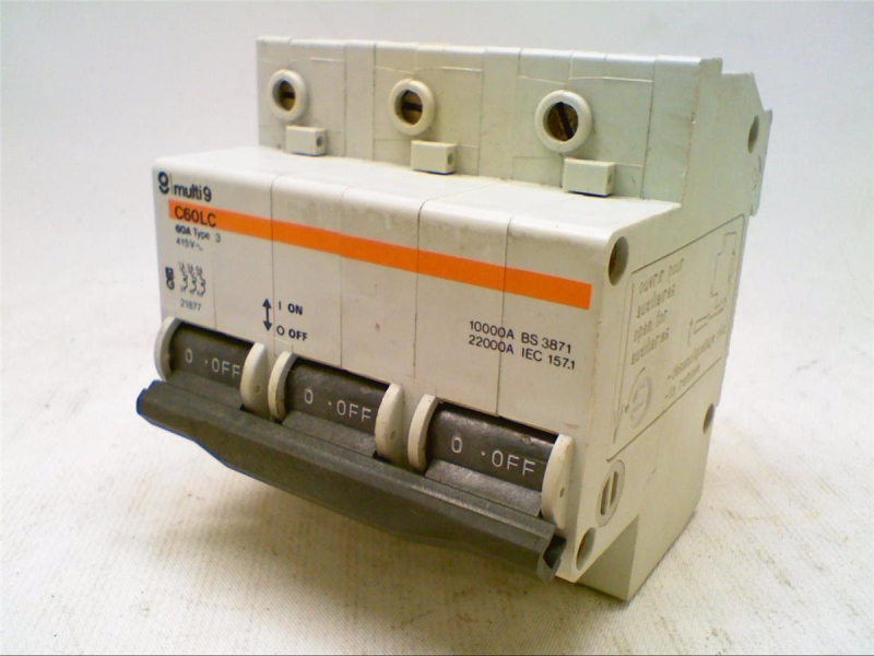 SCHNEIDER ELECTRIC MG21877