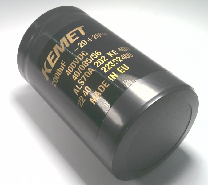 YAGEO ALS70A202KE400