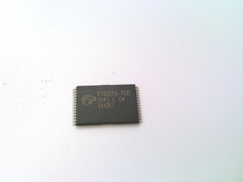 CY62256-70ZI by INFINEON