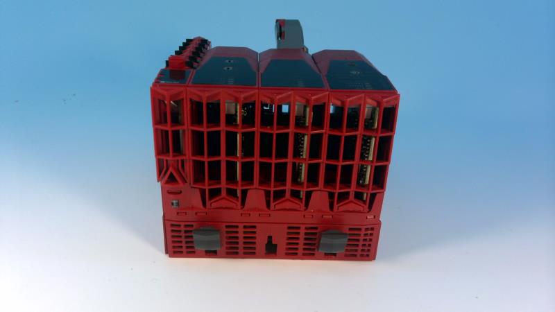 SCHNEIDER ELECTRIC TM5CSLC100FS