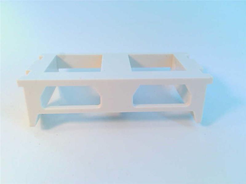 TE CONNECTIVITY 1116409-3