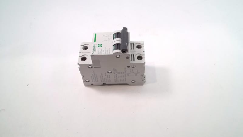SCHNEIDER ELECTRIC M9F52215