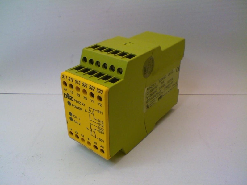 PILZ P2HZ-X1-230VAC-3S/1O