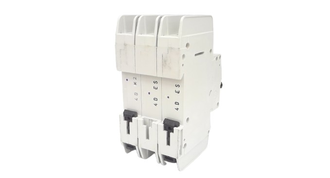 EATON CORPORATION FAZ-D4/3-NA