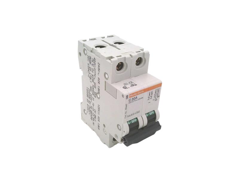 SCHNEIDER ELECTRIC MG17447