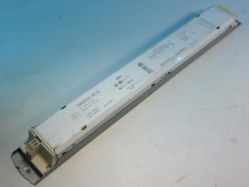 PC 3/36 T8 PRO by ZUMTOBEL