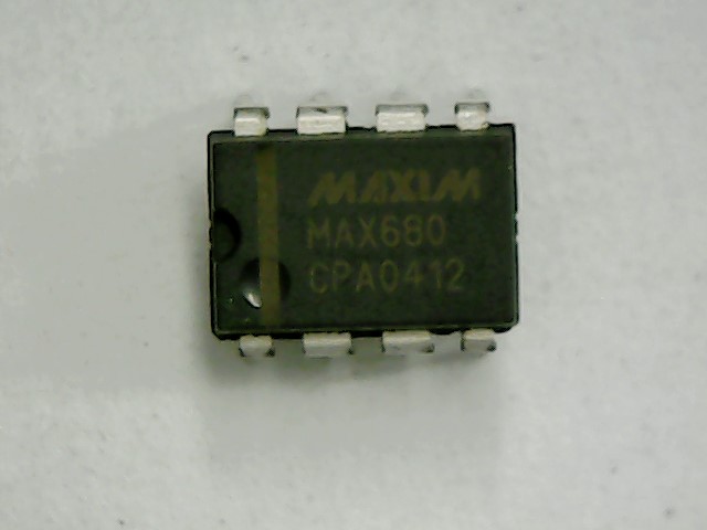 MAXIM INTEGRATED PRODUCTS MAX680CPA+