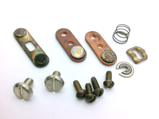 EATON CORPORATION 32000-301A