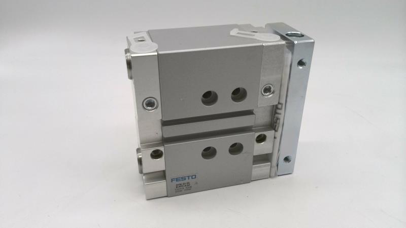 FESTO DFM-32-20-B-PPV-A-GF