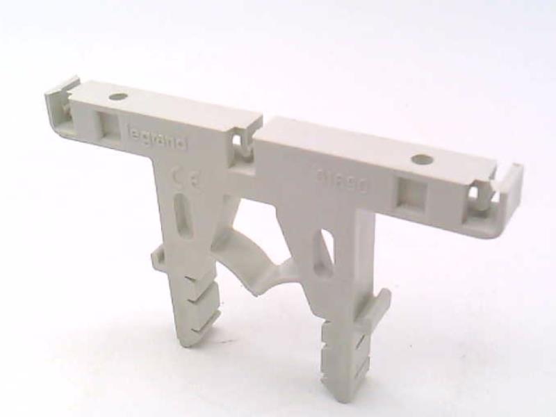 LEGRAND 01690-EACH
