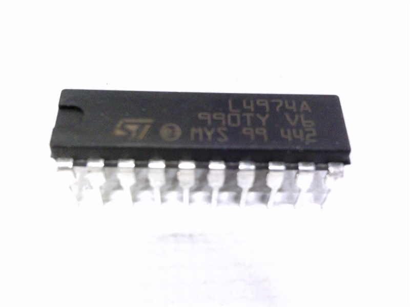 ST MICRO L4974A