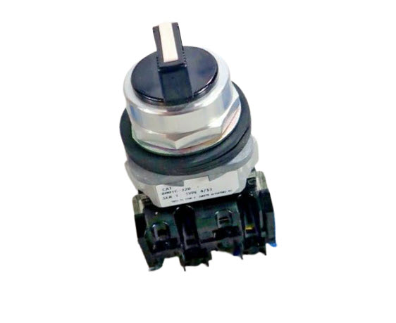 ALLEN BRADLEY 800TC-J2B