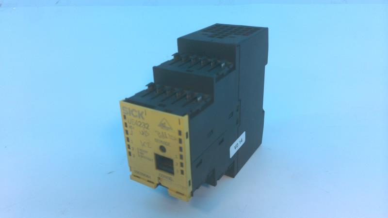 UE4232-22CE020 by SICK