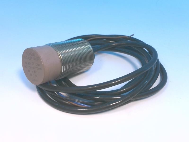 SIEMENS 3RG4024-0AF01