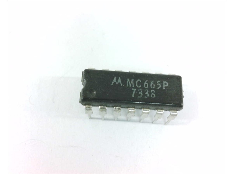 NXP SEMICONDUCTOR MC665P