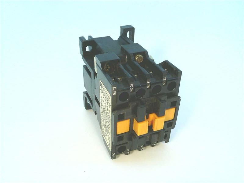 SCHNEIDER ELECTRIC CA2-DN122M7