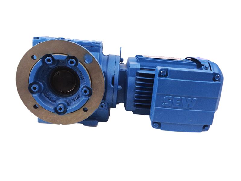 SEW EURODRIVE SAF47DRS71M4