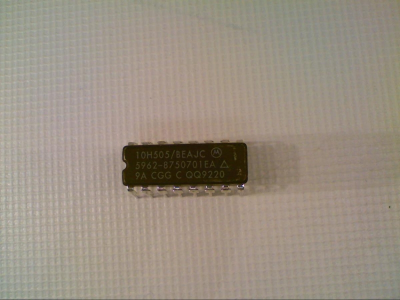 NXP SEMICONDUCTOR 10H505/BEAJC