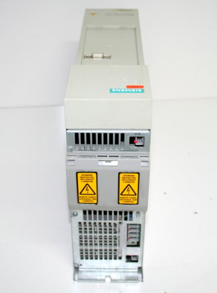 SIEMENS 6SE7024-1EP85-0AA0