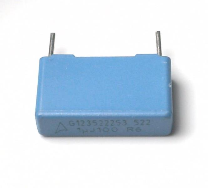 B32522C1105J000 by TDK