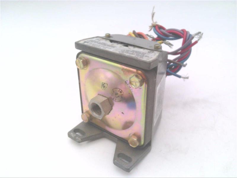 BARKSDALE CD2H-H18SS